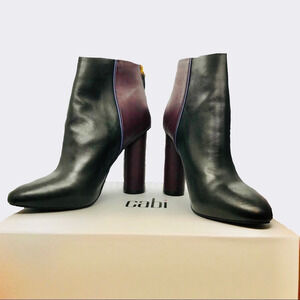 CAbi Bisset Color Block Leather Ankle Boots 10M